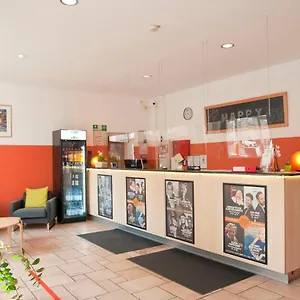 https://happy-hotel-berlin.find-berlin-hotels.com